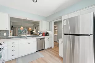 60 Carnoustie Rd, Hilton Head Island, SC 29928 - Photo 22