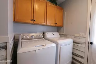 15 Deallyon Ave, Hilton Head, SC 29928 - Photo 8