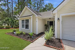 1 Lake Linden Ct, Bluffton, SC 29910 - Photo 2