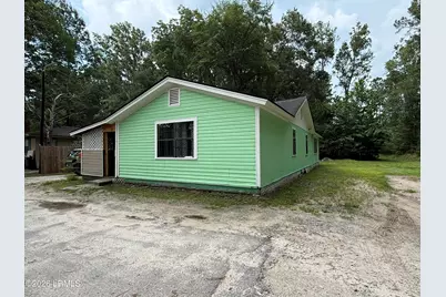 13 Glover Street, Hardeeville, SC 29927 - Photo 1