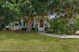913 16th St, Port Royal, SC 29935 - Photo 2