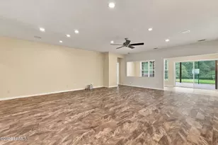 15 Landmark Ln, Bluffton, SC 29909 - Photo 8