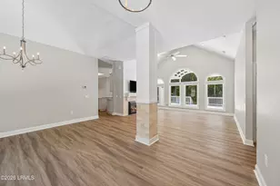 11 Forest Dr, Hilton Head, SC 29928 - Photo 10