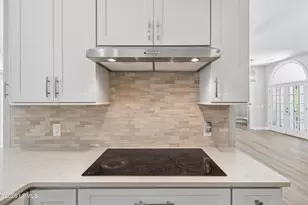 11 Forest Dr, Hilton Head, SC 29928 - Photo 22