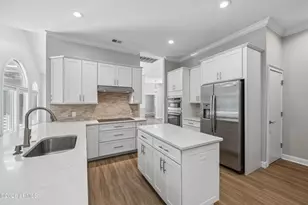 11 Forest Dr, Hilton Head, SC 29928 - Photo 20