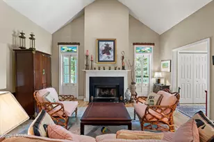 47 Thomas Sumter St, Beaufort, SC 29907 - Photo 6