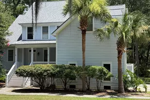 16 Tuscarora Ave, Beaufort, SC 29907 - Photo 1