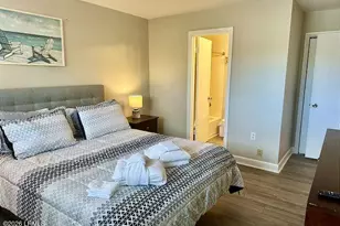663 William Hilton Pkwy, Hilton Head Island, SC 29928 - Photo 18