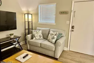 663 William Hilton Pkwy, Hilton Head Island, SC 29928 - Photo 8