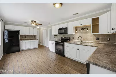 4320 Quail Drive, Beaufort, SC 29906 - Photo 10