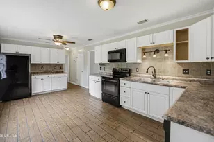 4320 Quail Dr, Beaufort, SC 29906 - Photo 10