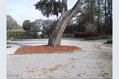 491 Parris Island Gateway, Beaufort, SC 29906 - Photo 2