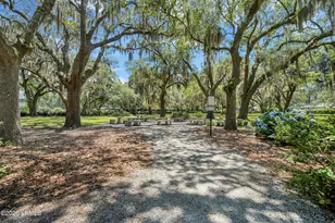 163 James St, Beaufort, SC 29902 - Photo 52