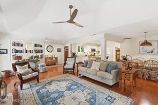 22 Doubloon Dr, Hilton Head Island, SC 29928 - Photo 10