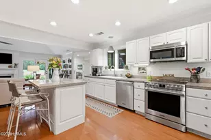 22 Doubloon Dr, Hilton Head Island, SC 29928 - Photo 20