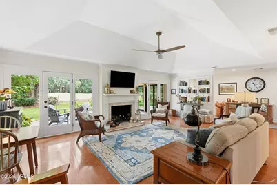 22 Doubloon Drive, Hilton Head, SC 29928 - Photo 12
