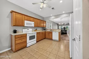 74 Holly Ribbons Cir, Bluffton, SC 29909 - Photo 16