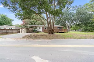 4000 Joann St, Beaufort, SC 29906 - Photo 2