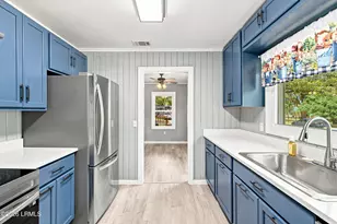 4000 Joann St, Beaufort, SC 29906 - Photo 6