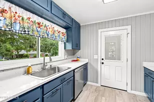 4000 Joann St, Beaufort, SC 29906 - Photo 4