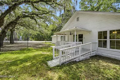 1890 Trask Parkway, Seabrook, SC 29940 - Photo 8