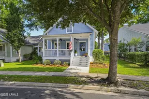 318 Cockle Ln, Beaufort, SC 29906 - Photo 2