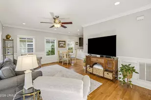 318 Cockle Ln, Beaufort, SC 29906 - Photo 10