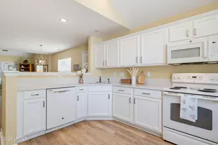 331 East Ave, Bluffton, SC 29910 - Photo 22