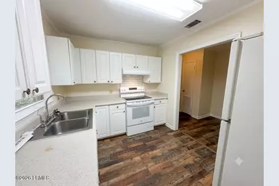 606 Eugenia Street, Hardeeville, SC 29927 - Photo 8