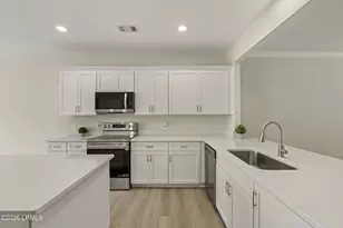 7 Clairborne Ct, Bluffton, SC 29909 - Photo 4