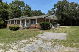 38 Ramsey Rd, Beaufort, SC 29906 - Photo 2
