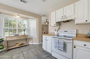 8 Shiney Leaf Ct, Beaufort, SC 29907 - Photo 12
