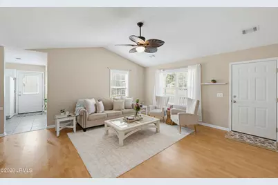 8 Shiney Leaf Court, Beaufort, SC 29907 - Photo 4