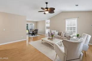 8 Shiney Leaf Ct, Beaufort, SC 29907 - Photo 6