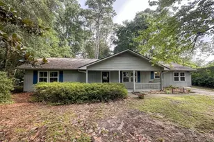 2505 Hermitage Rd, Beaufort, SC 29902 - Photo 2