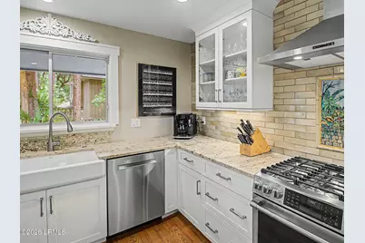 50 Plantation Drive, Hilton Head, SC 29928 - Photo 10