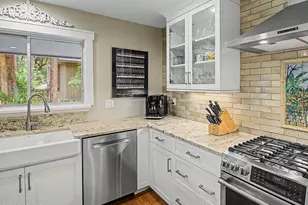 50 Plantation Dr, Hilton Head, SC 29928 - Photo 10