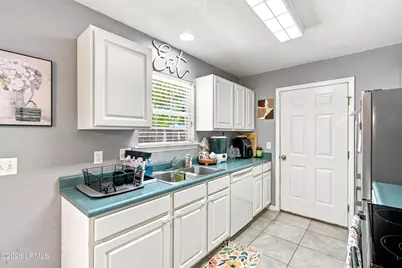 77 Pelican Circle, Beaufort, SC 29906 - Photo 12