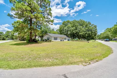 77 Pelican Circle, Beaufort, SC 29906 - Photo 4
