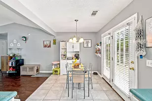 77 Pelican Cir, Beaufort, SC 29906 - Photo 10