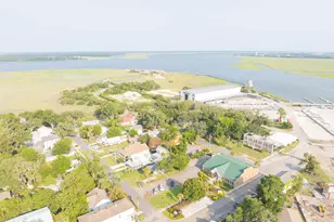 919 8th St, Port Royal, SC 29935 - Photo 32