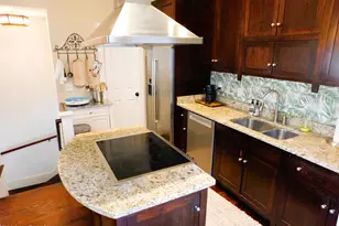 1616 W Paris Ave, Port Royal, SC 29935 - Photo 12