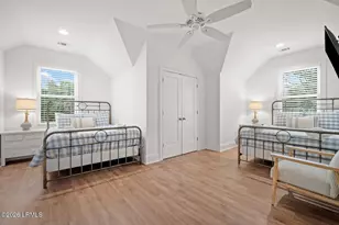 634 Dolphin Rd, Ladys Island, SC 29920 - Photo 24