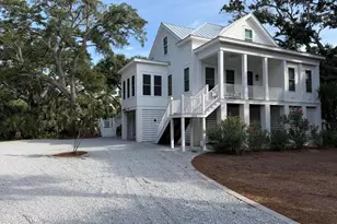 634 Dolphin Rd, Ladys Island, SC 29920 - Photo 2