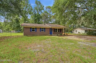 195 Bay Pines Rd, Beaufort, SC 29906 - Photo 2