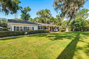 2804 Broome Ln, Beaufort, SC 29902 - Photo 2