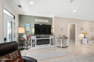 5005 Dogwood St, Beaufort, SC 29906 - Photo 10