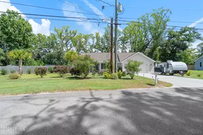 5005 Dogwood Street, Beaufort, SC 29906 - Photo 2