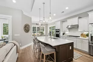 33 Driftwood Ct W, Bluffton, SC 29910 - Photo 10