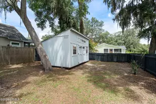 1611 Madrid Ave, Port Royal, SC 29935 - Photo 46